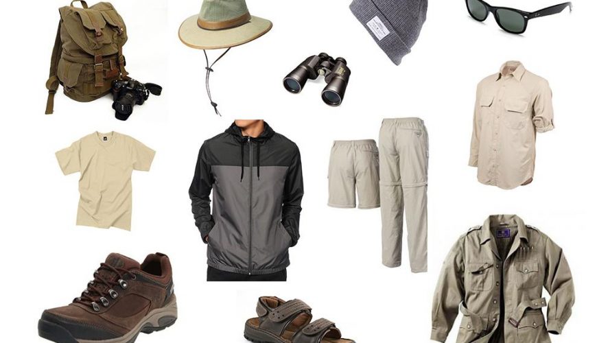 How should I dress while on the Uganda Safari?