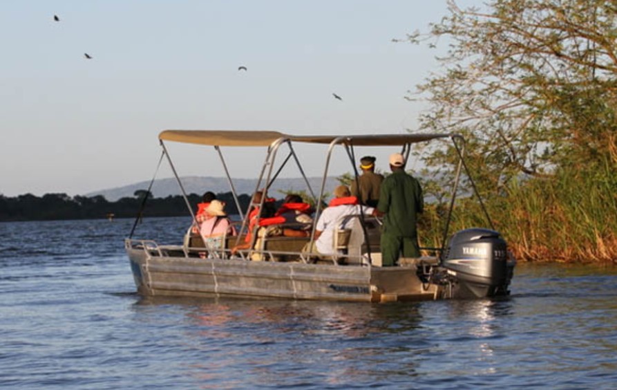 Boat cruise safaris in Rwanda