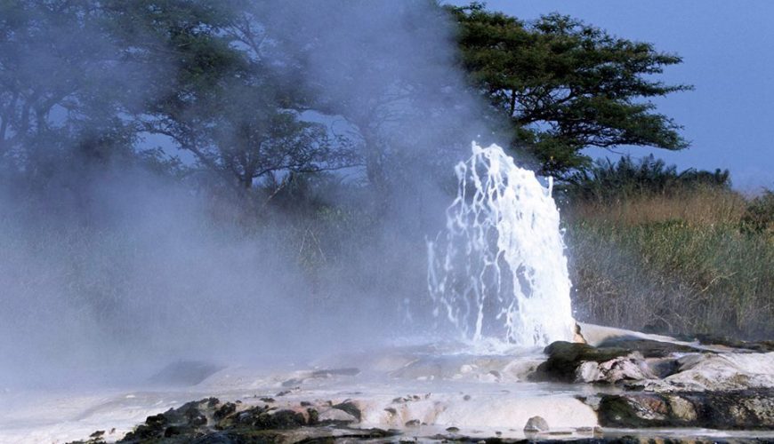 Exploring the Wonders of Rwagimba Hot Spring